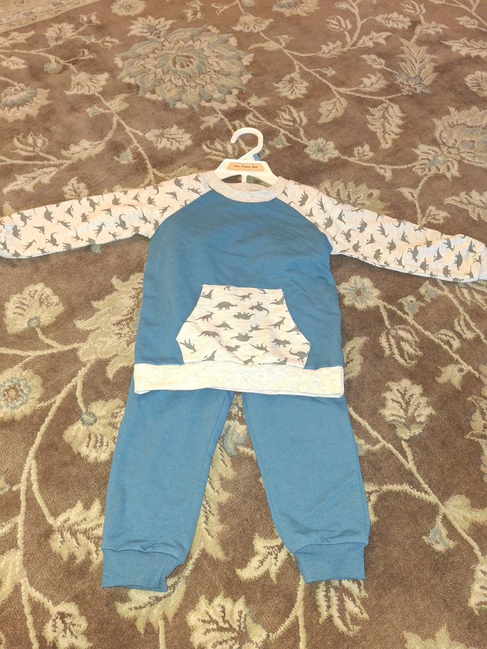 NWT Baby Essentials 2-Piece Teal Dinosaur Sweatshirt & Jogger Set (24M)
